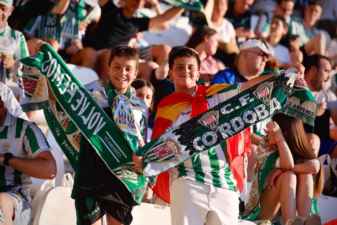 Córdoba CF-Barcelona Atlétic | La afición cordobesista, en imágenes