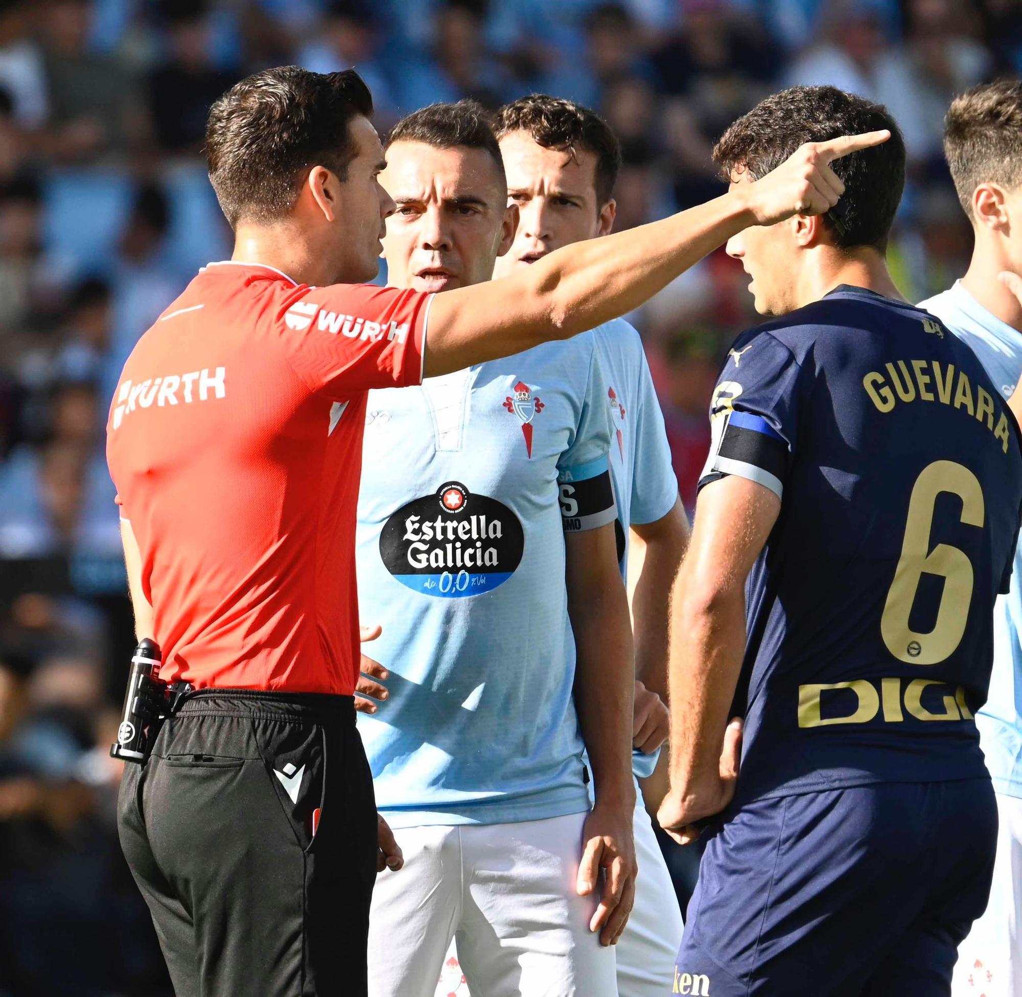 Las mejores fotografías del estreno liguero con victoria del Celta ante el Alavés