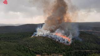 El peor día de la ola de calor deja cinco incendios forestales en la Comunitat Valenciana
