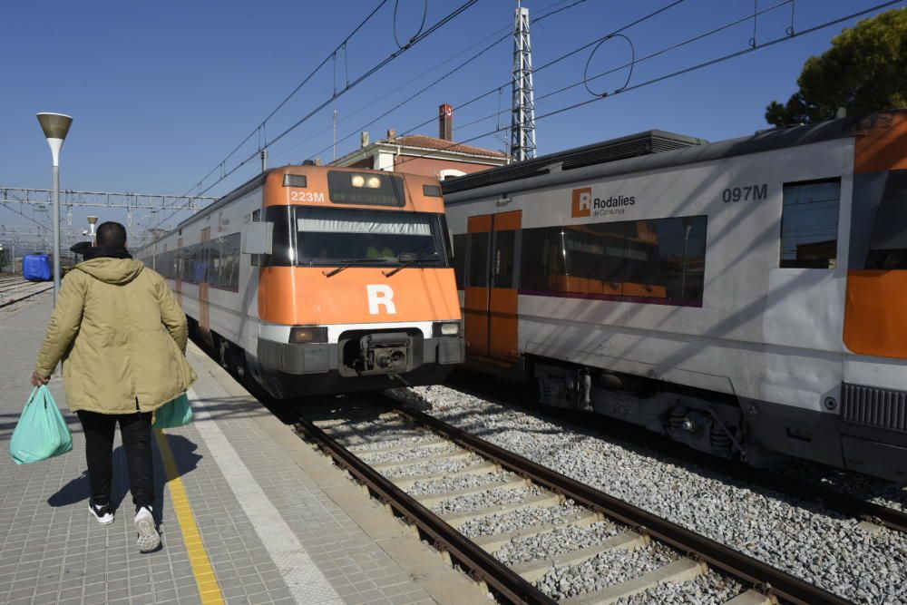 Els trens de Renfe tornen a circular entre Manresa