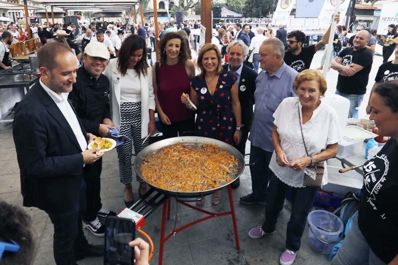 València celebra el Día de la Paella