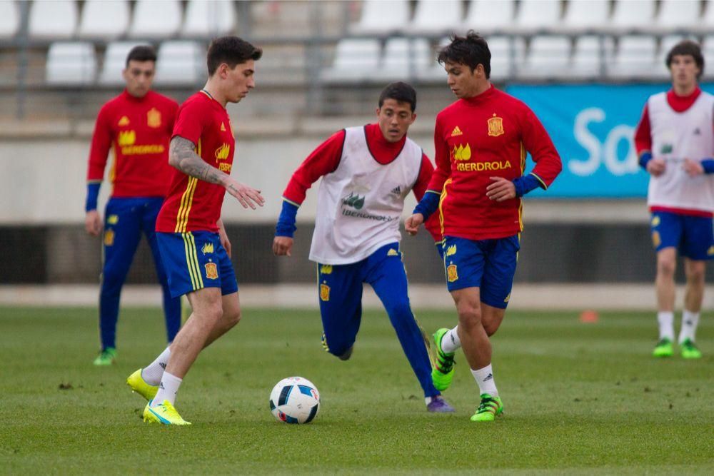 Entrenamiento de la Selección Sub-21 en Murcia