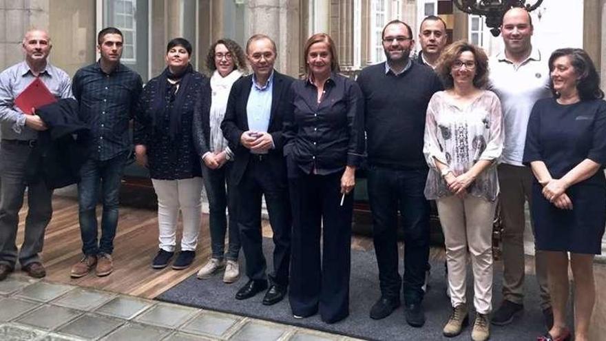 Representantes de los conservatorios municipales de la provincia, ayer, en la Diputación.