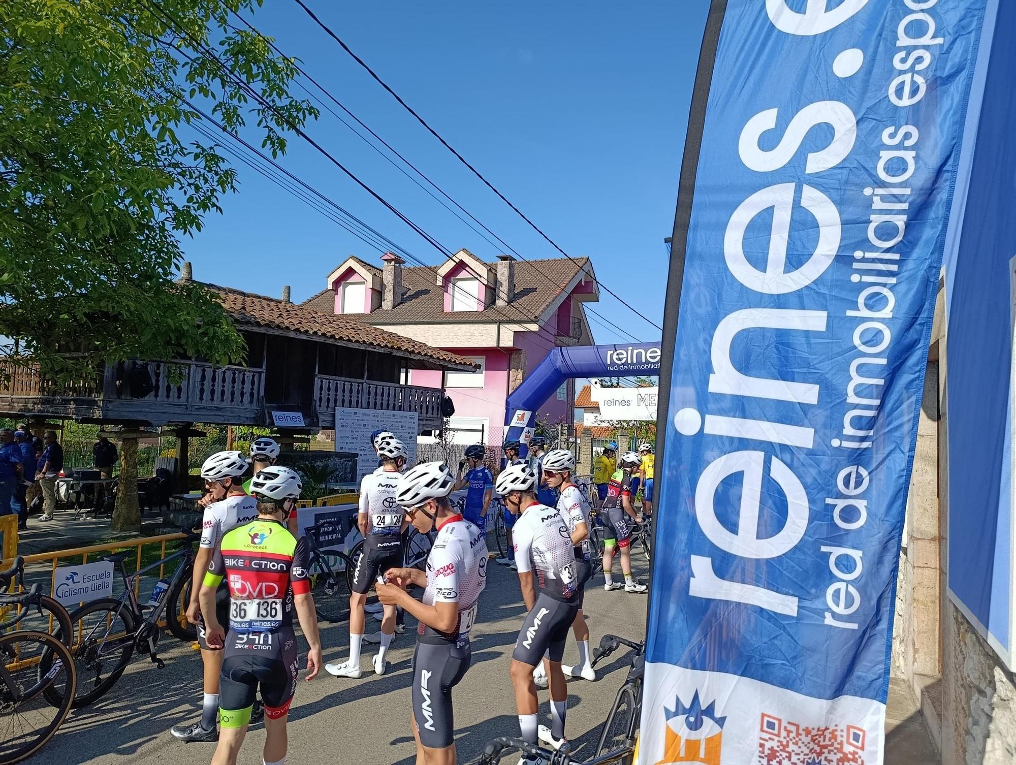 Viella pedalea con la IV Copa Reines