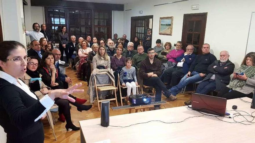 La presentación de los proyectos financiados este año por el GALP se hizo en el edificio Briz de Marín. // Santos Álvarez