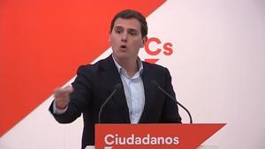 Rivera acusa Sánchez de ser còmplice dels separatistes si no recolza els PGE.