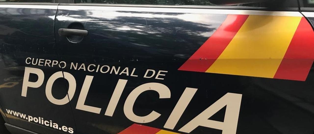 Un vehículo de la Policía Nacional en una imagen de archivo.