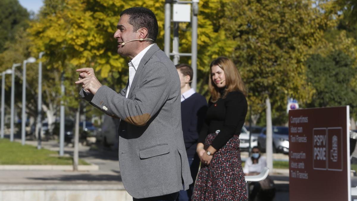 Acto de presentación candidatura Toni Francés al PSOE