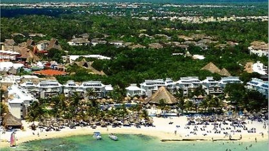 Una imatge aèria de l&#039;hotel Sandos Caracol a la Riviera Maya.