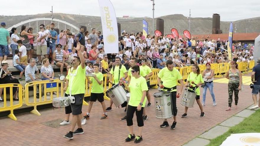 Carrera infantil de la Policía Local