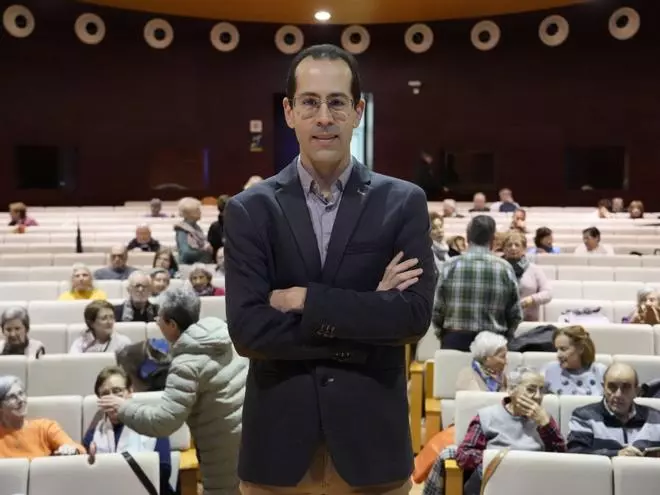 Adrián Bogeat, doctor en Ciencia y Tecnología Química: "En Sayago y Aliste hay indicios de que existen tierras raras"
