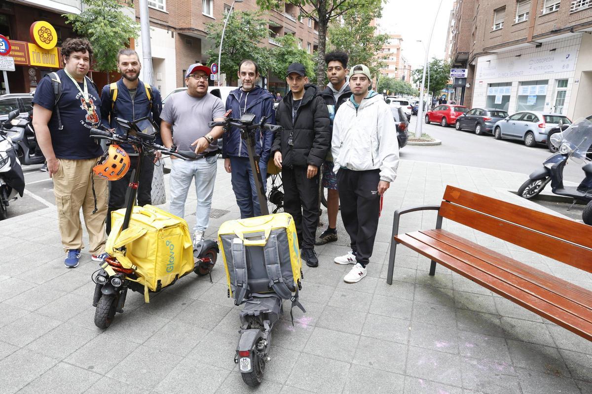 En imágenes: La división de opiniones en las calles de Gijón por la prohibición de los patinetes en el centro En imágenes: La división de opiniones en las calles de Gijón por la prohibición de los patinetes en el centro