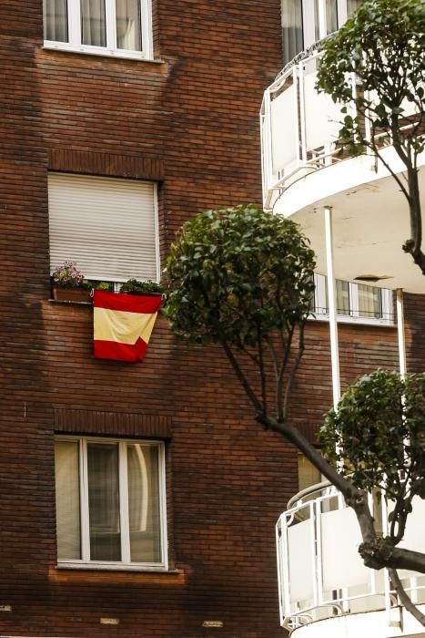 Banderas de España en Oviedo