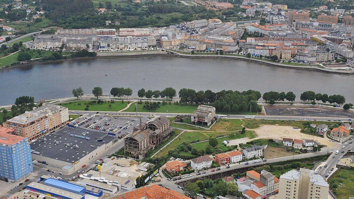 Vista de la ría de O Burgo.