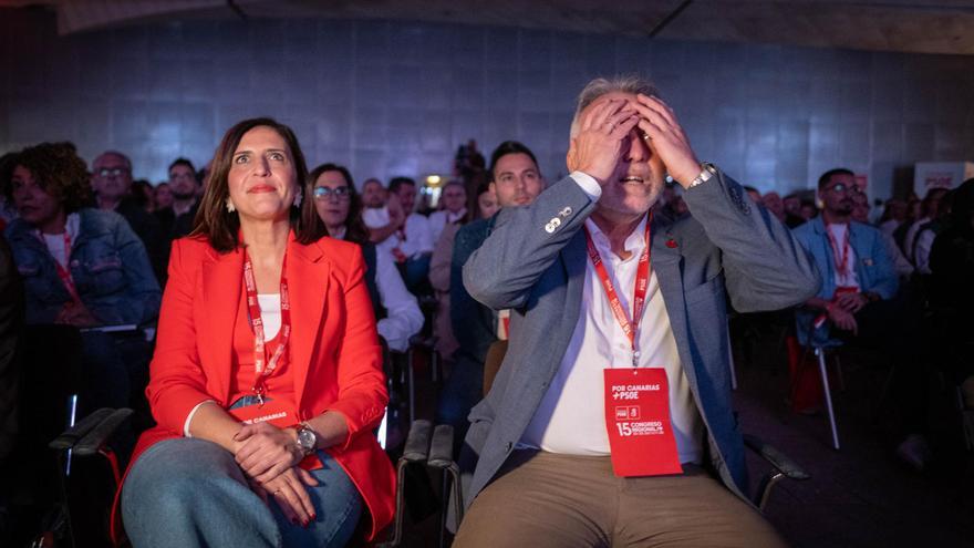 El PSOE canario contiene la respiración ante el cerco judicial al sanchismo