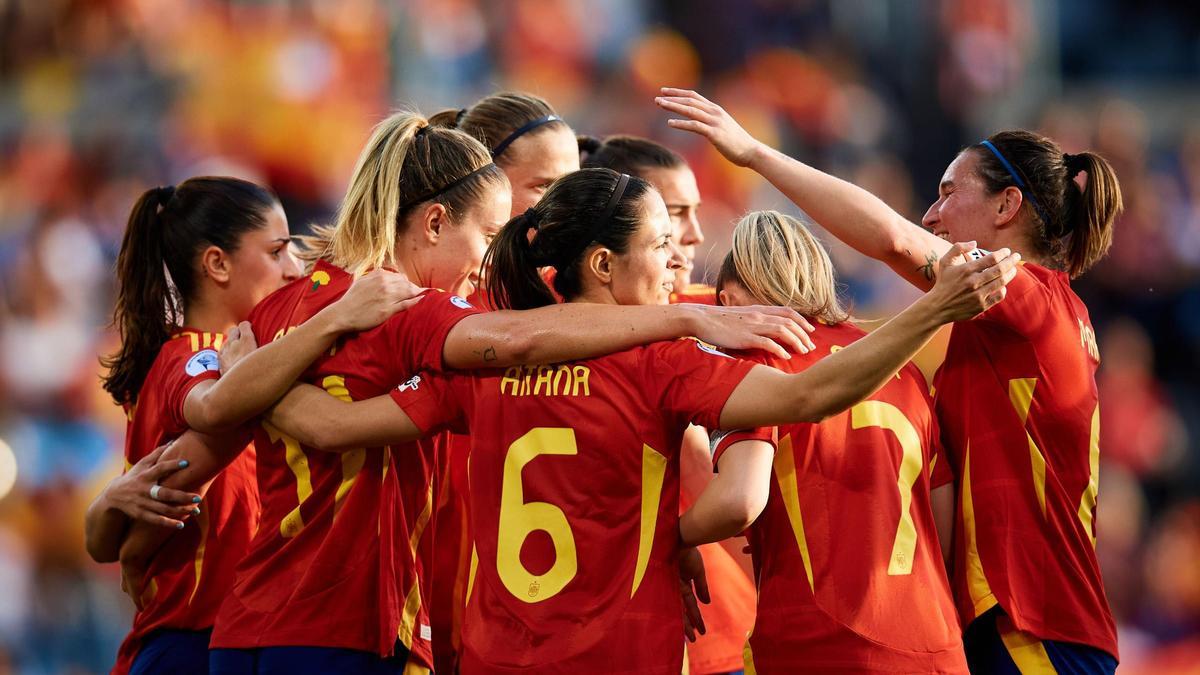 La selección española celebrando un gol
