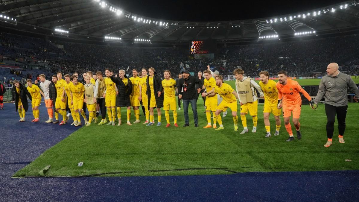 El Bodo Glimt celebra su pase a las semifinales de la Europa League ante la Lazio