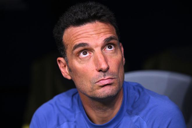 Scaloni, el mito menos esperado: clases como alumno de De la Fuente y el reto de superar a Bilardo
