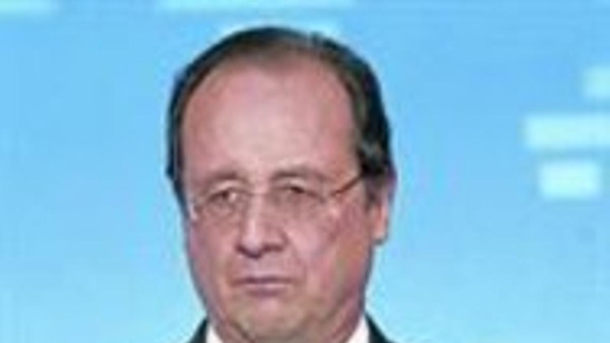 Hollande 8 Presencia pública.