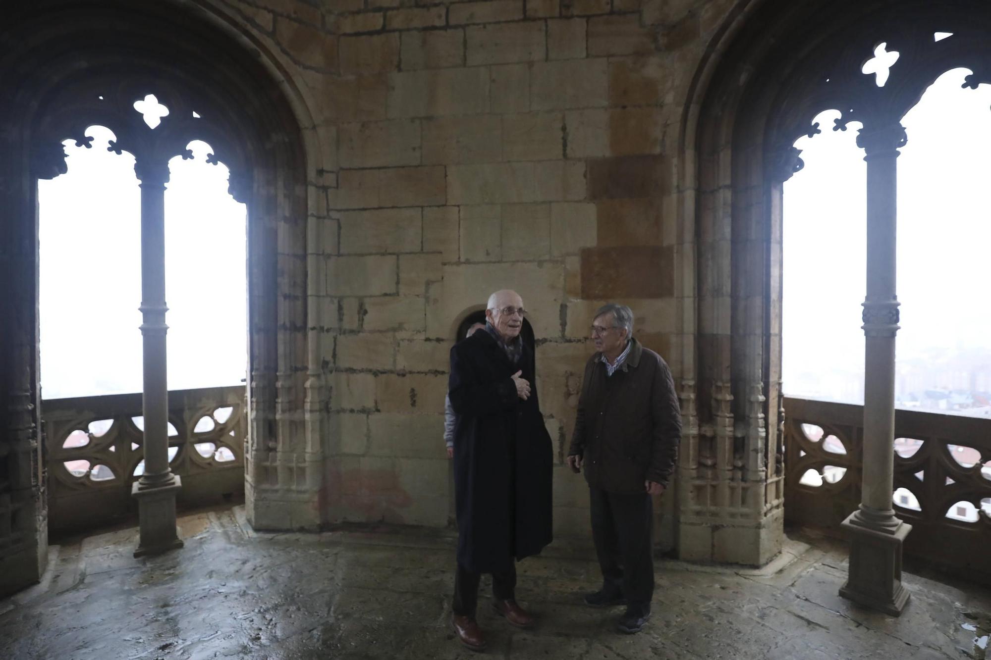 En imágenes: Visita de Jean-François Botrel a la catedral de Oviedo