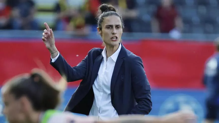 Montse Tom谷: "Hemos cuidado a las jugadoras del Bar?a"