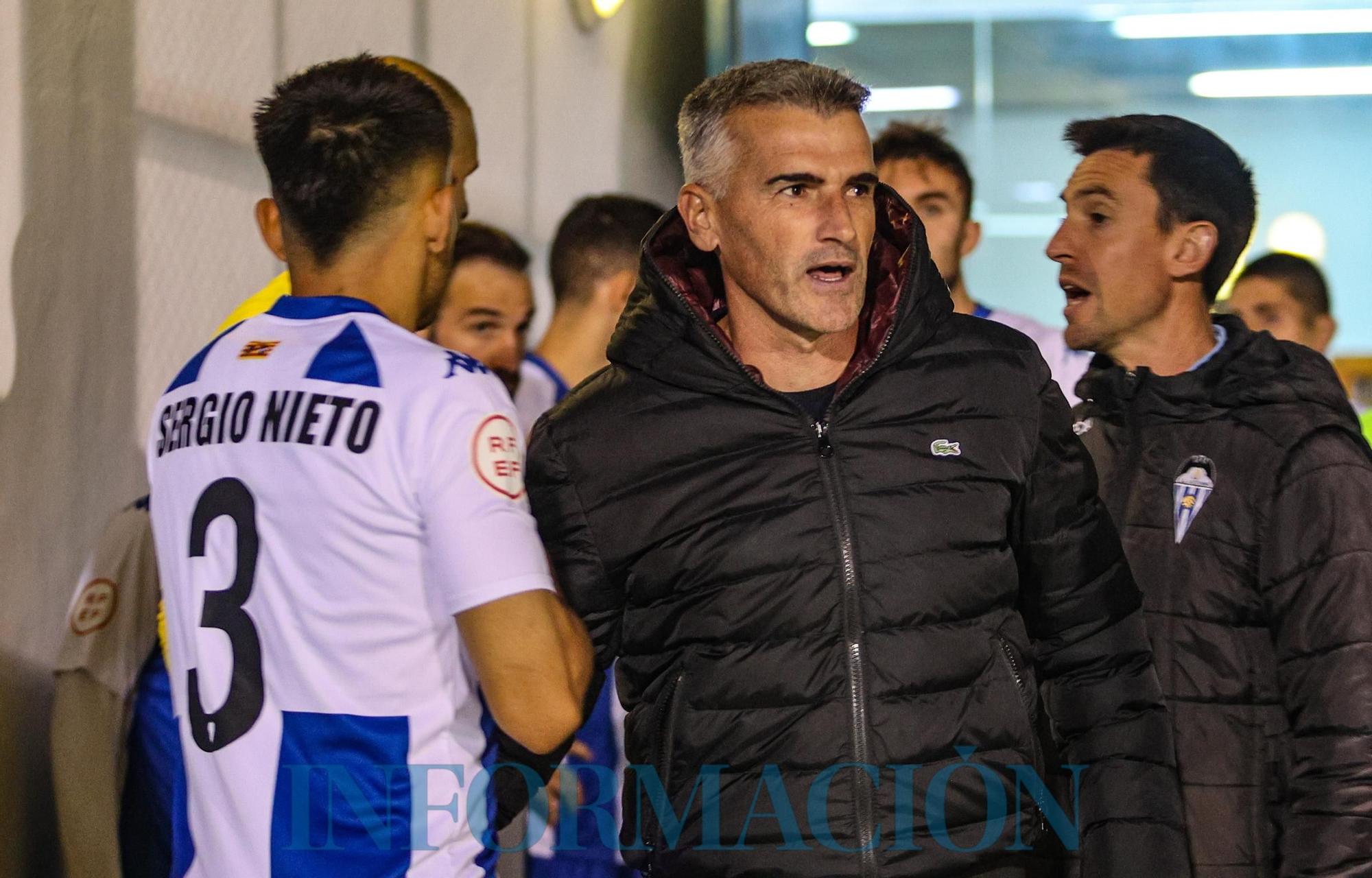 El Alcoyano no logra estrenar los marcadores