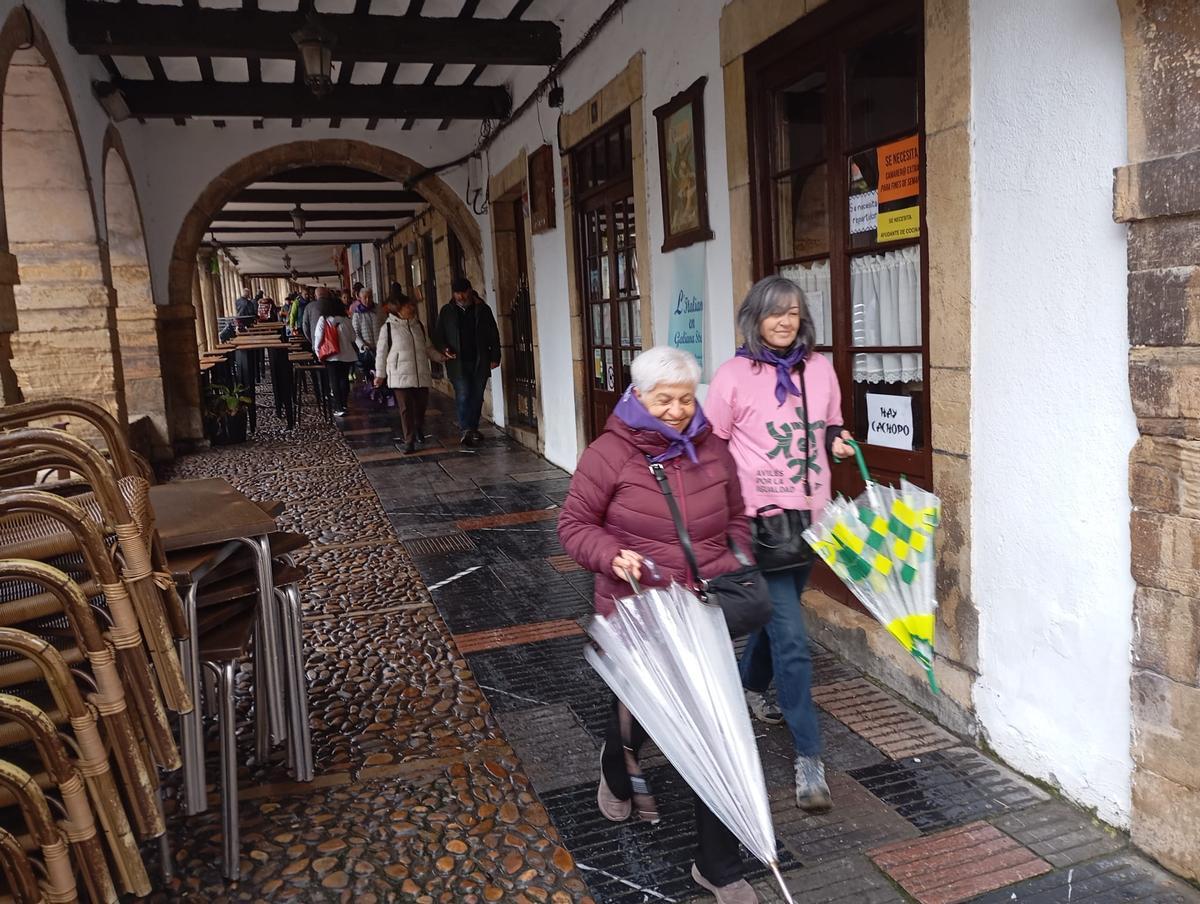 Avilés se moja por la Igualdad: así fue la marcha del 8M de este sábado