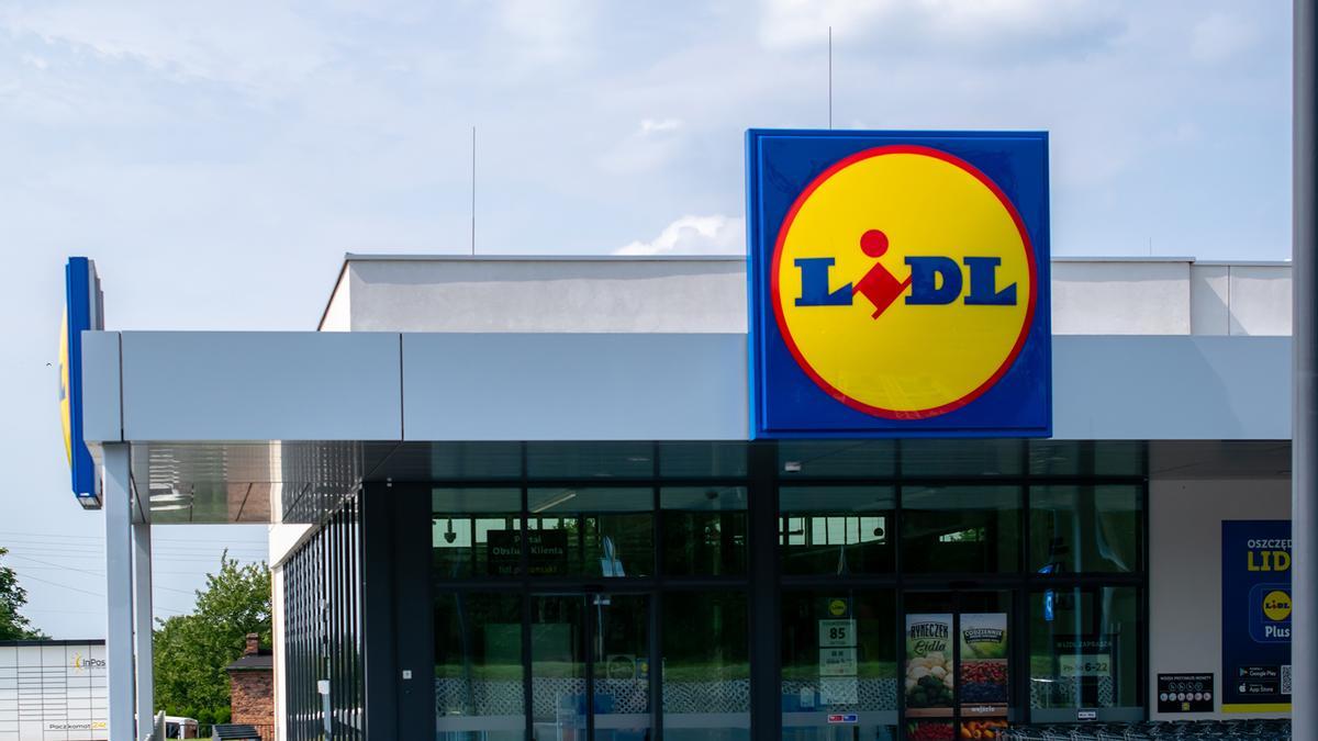 Mañana se esperan colas kilométricas en Lidl para conseguir el aparato que promete un vientre plano antes del verano más barato del mercado: solo 24,99 euros y lo puedes hacer en la terraza