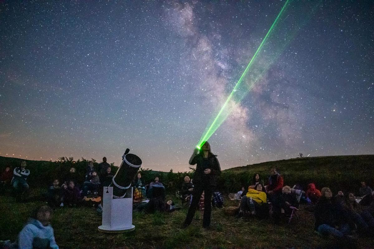 Una de las actividades nocturnas celebradas en la III edición de Allande Stars (2022).