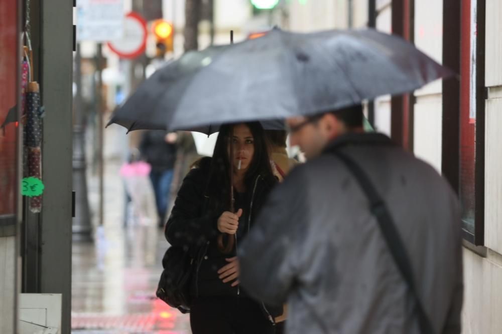 La lluvia llega a Málaga.