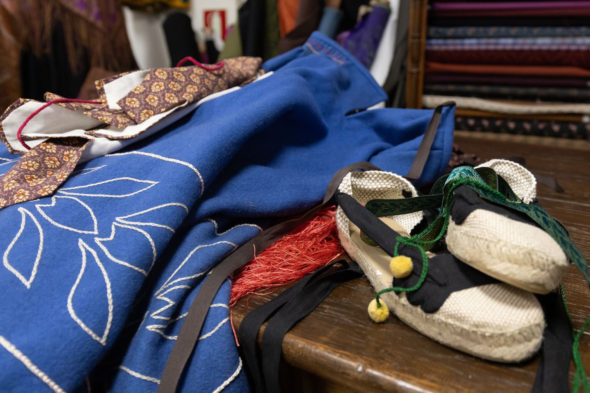 REPORTAJE TIENDA INDUMENTARIA ARAGONESA FERNANDO MANEROS FIESTAS DEL PILAR 2025