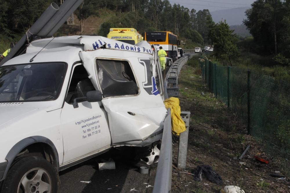 Accidente múltiple en la circunvalación de Ponteve