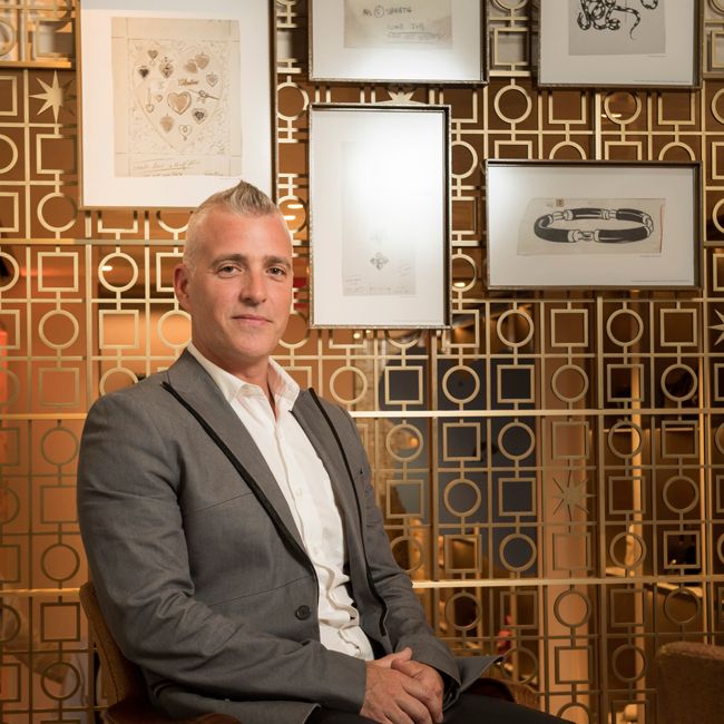 Michael Hermann, comisario de la exposición 'Bvlgari, Warhol y el POP'