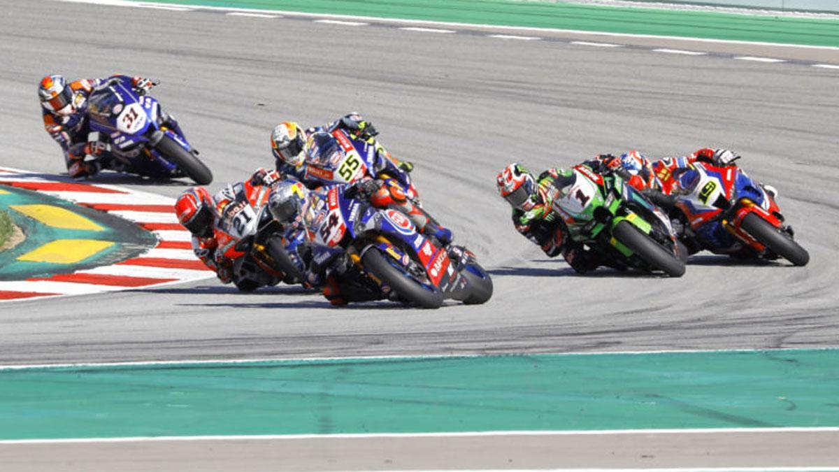 El Mundial de Superbikes ofreció un espectáculo de altura en Barcelona