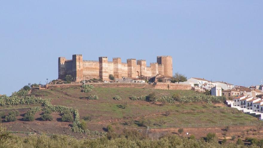 Así es el castillo más antiguo de España que está a sólo una hora de Córdoba