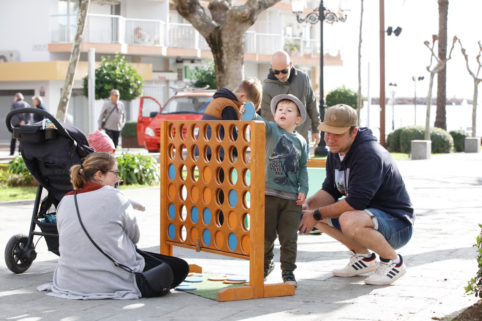 Juegos de madera para niños en Santa Eulària