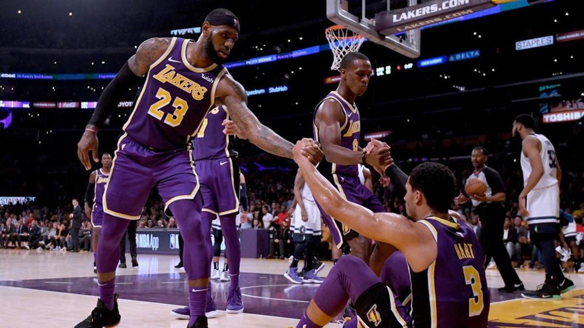 Los Lakers lograron una importante victoria