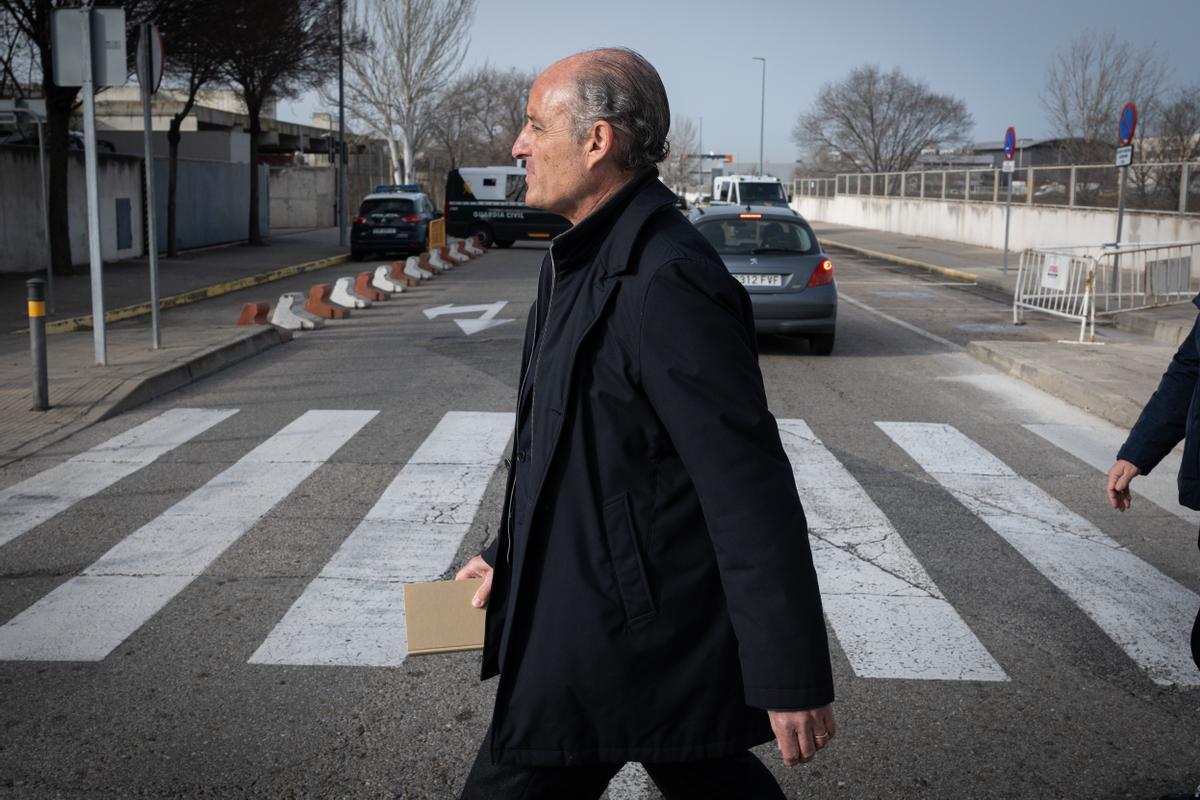 El expresidente de la Generalitat valenciana Francisco Camps a su llegada a la sede de la Audiencia Nacional.