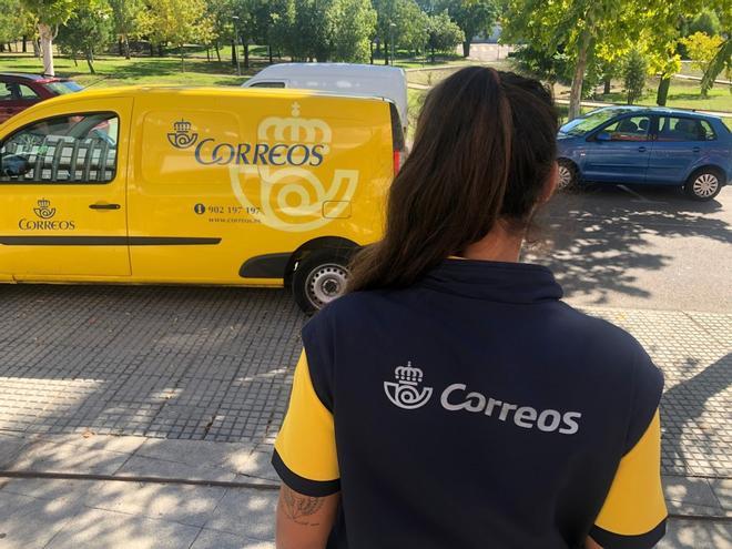 Correos, carteros profesionales y reforma postal
