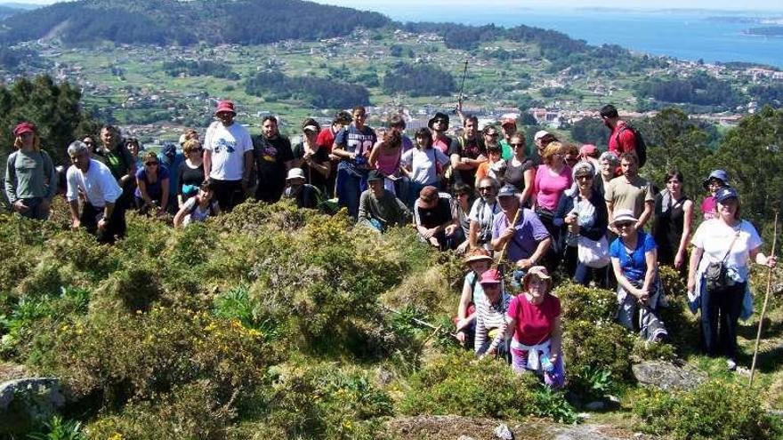 Participantes en la caminata. // S.A.