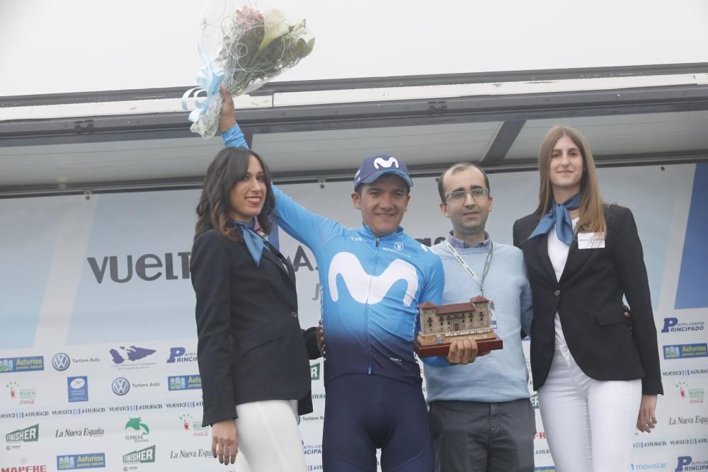 Segunda etapa de la Vuelta a Asturias entre Ribera de Arriba y el Alto del Acebo.