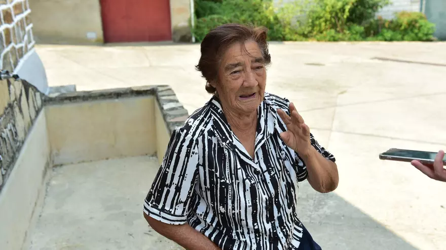 Testimonio de Teresa Martín, que vuelve a su casa tras ser desalojada por el incendio