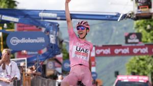 Tadej Pogacar logra la sexta victoria de etapa en el Giro.