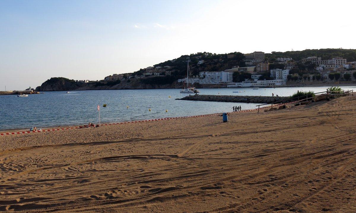 191 platja de sant feliu de guxols al fons la punta de garb