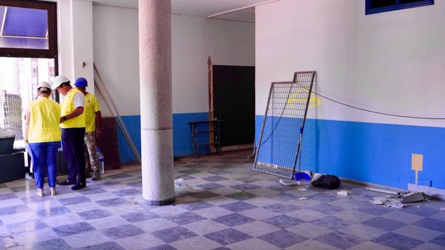 The expansion of the Local Police office in Los Cristianos begins
