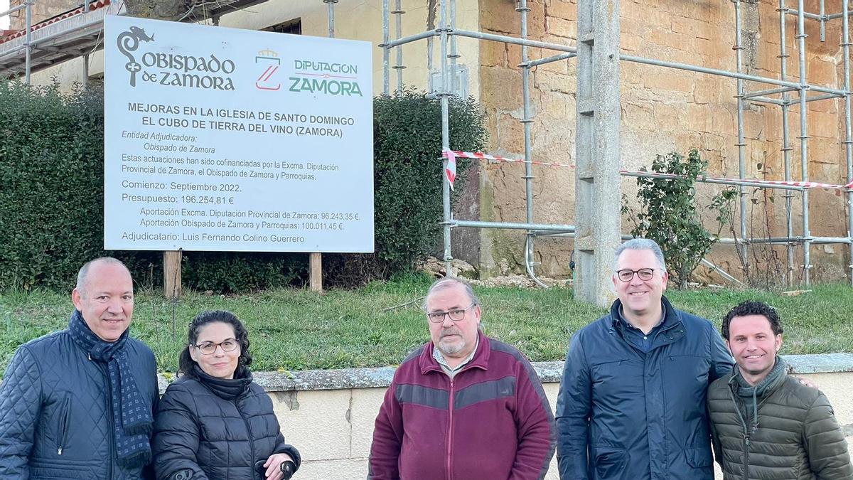 Obras en la iglesia de Santo Domingo en El Cubo de Tierra del Vino.