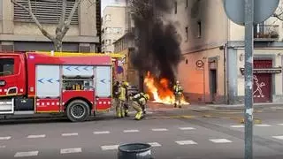 VÍDEO: Espectacular incendi de contenidors a Girona