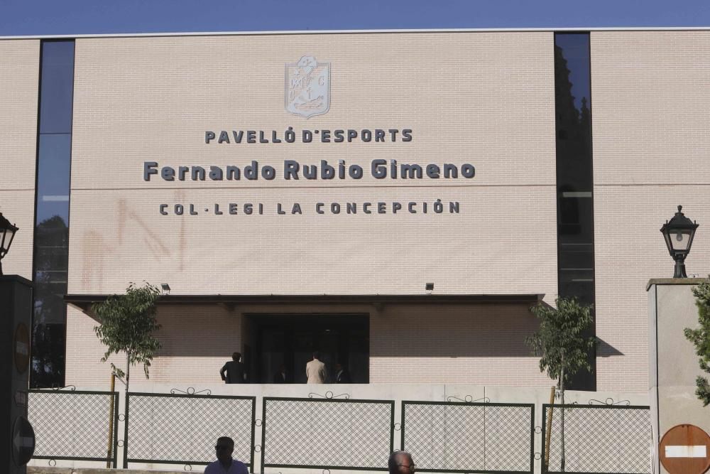 El colegio La Concepción de Ontinyent inaugura el pabellón sufragado por Juan Roig