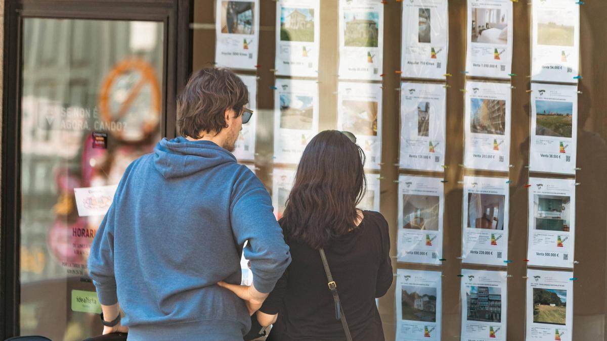 AYUDA VIVIENDAS GALICIA | La Xunta destina tres millones al Bono Emancípate tras superar las 3.600 solicitudes
