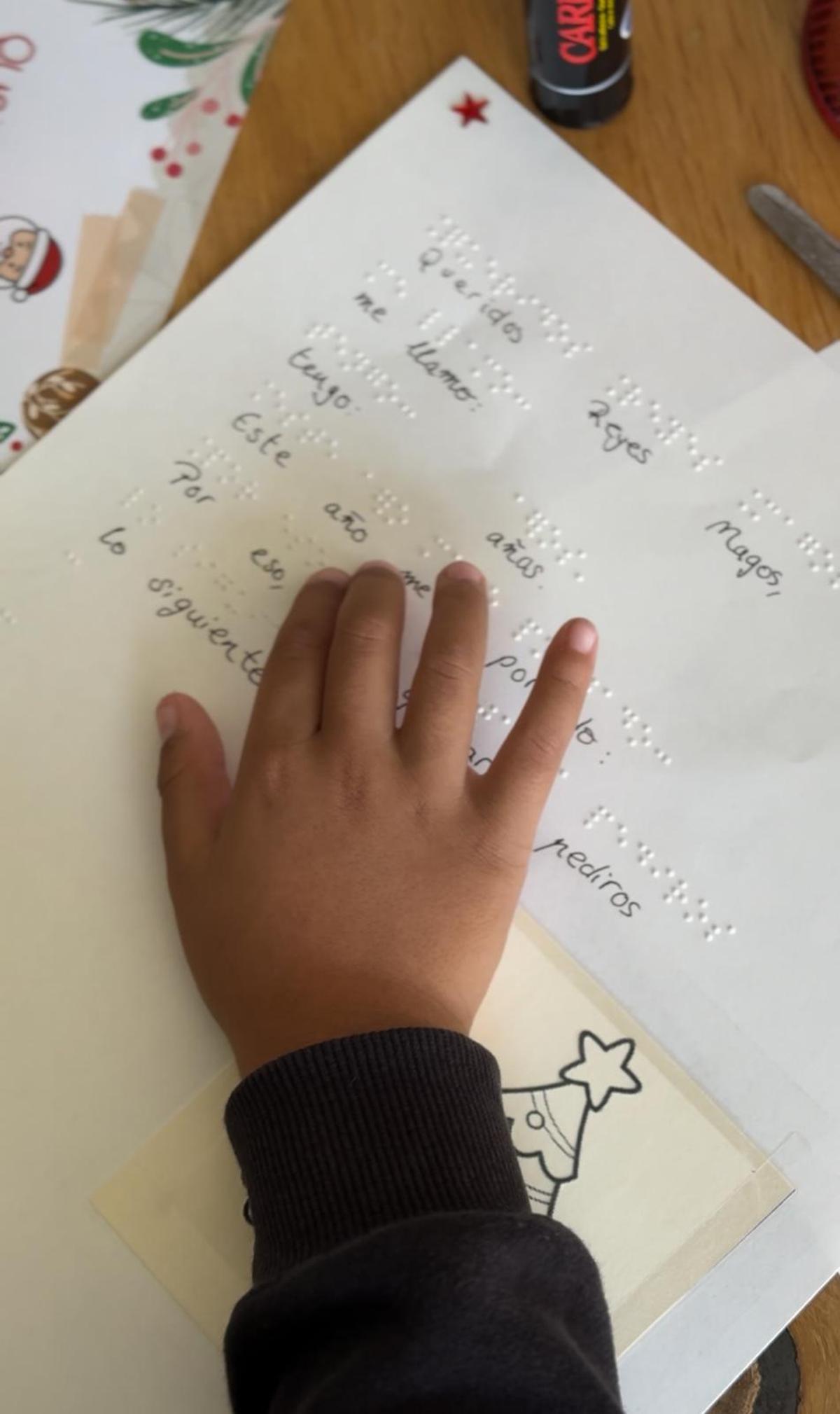 Cartas en braille.